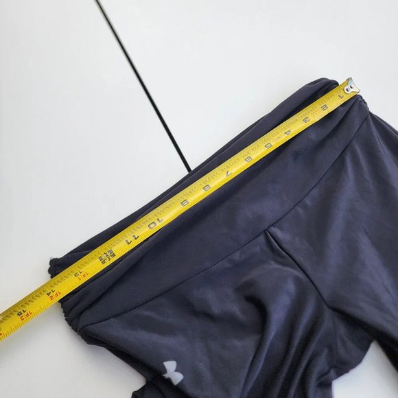 Under Armour Womens Heatgear Compression Black Capri Leggings Rutched Active M - Picture 8 of 9